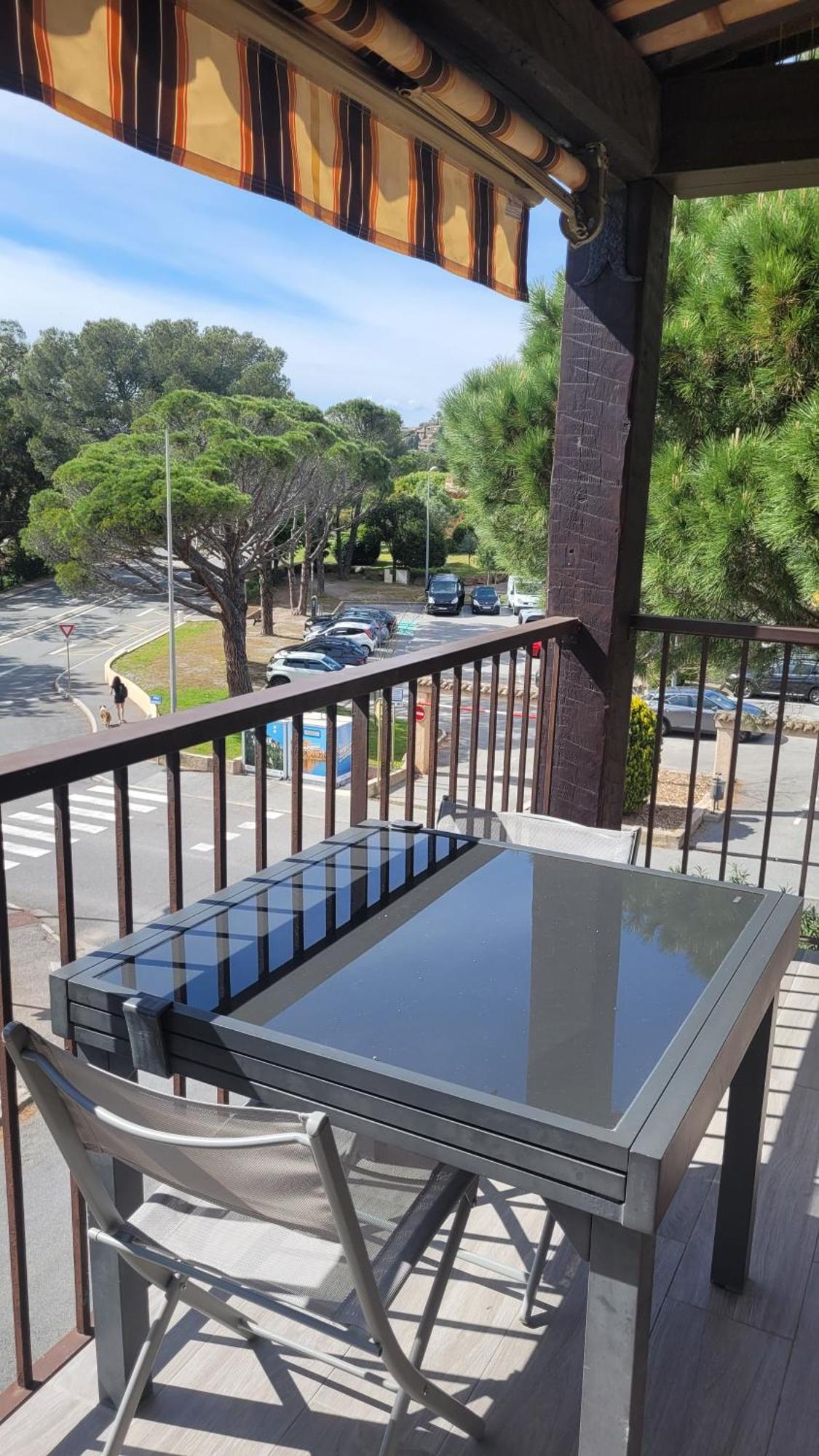 Studio Agay A 2 Pas Des Plages Saint-Raphael  Exterior photo